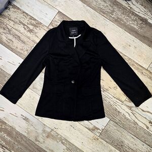 Color Swatch Women's Black Blazer Size Small